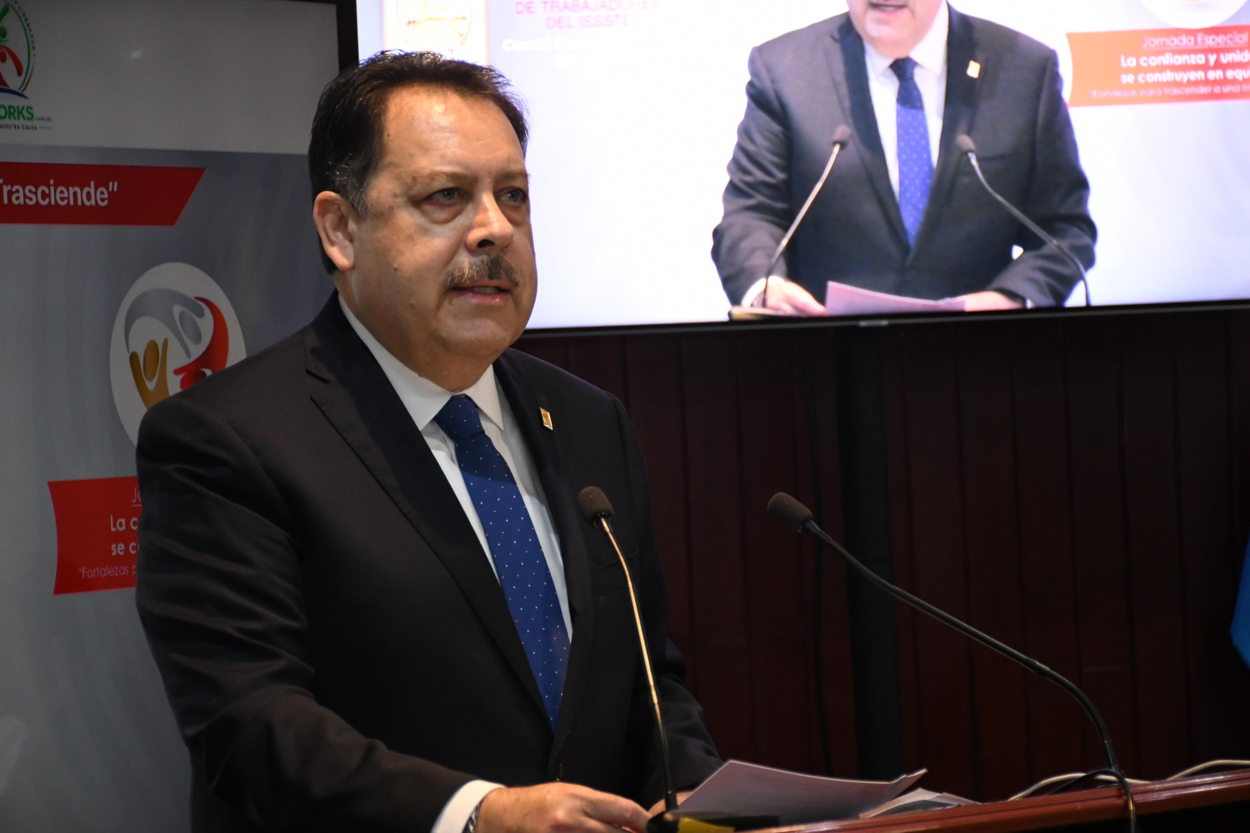 Inicio de actividades de capacitación con la Jornada Especial “La Confianza y Unidad se Construye en Equipo”